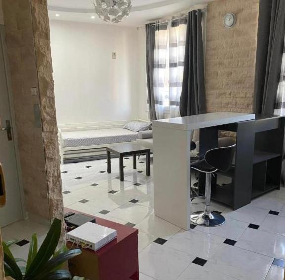 Appartements Lumineux マルセイユ エクステリア 写真